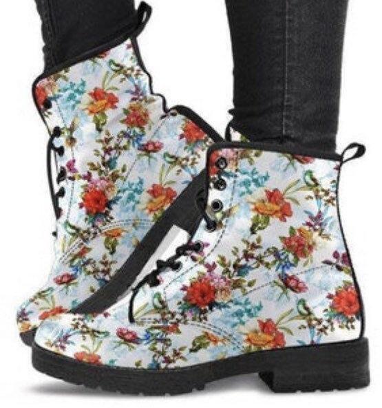 Bunches of flowers-Women's  Vintage Style Festival Combat, Hippie Wedding Boots Lace up, Classic Short boots - MaWeePet- Art on Apparel